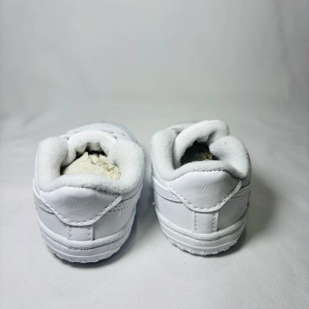 Nike force crib